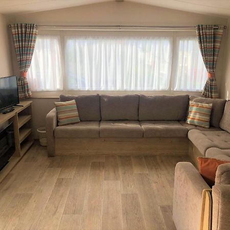 Cedar Deluxe Holiday Home 채플 세인트 레오나즈 외부 사진